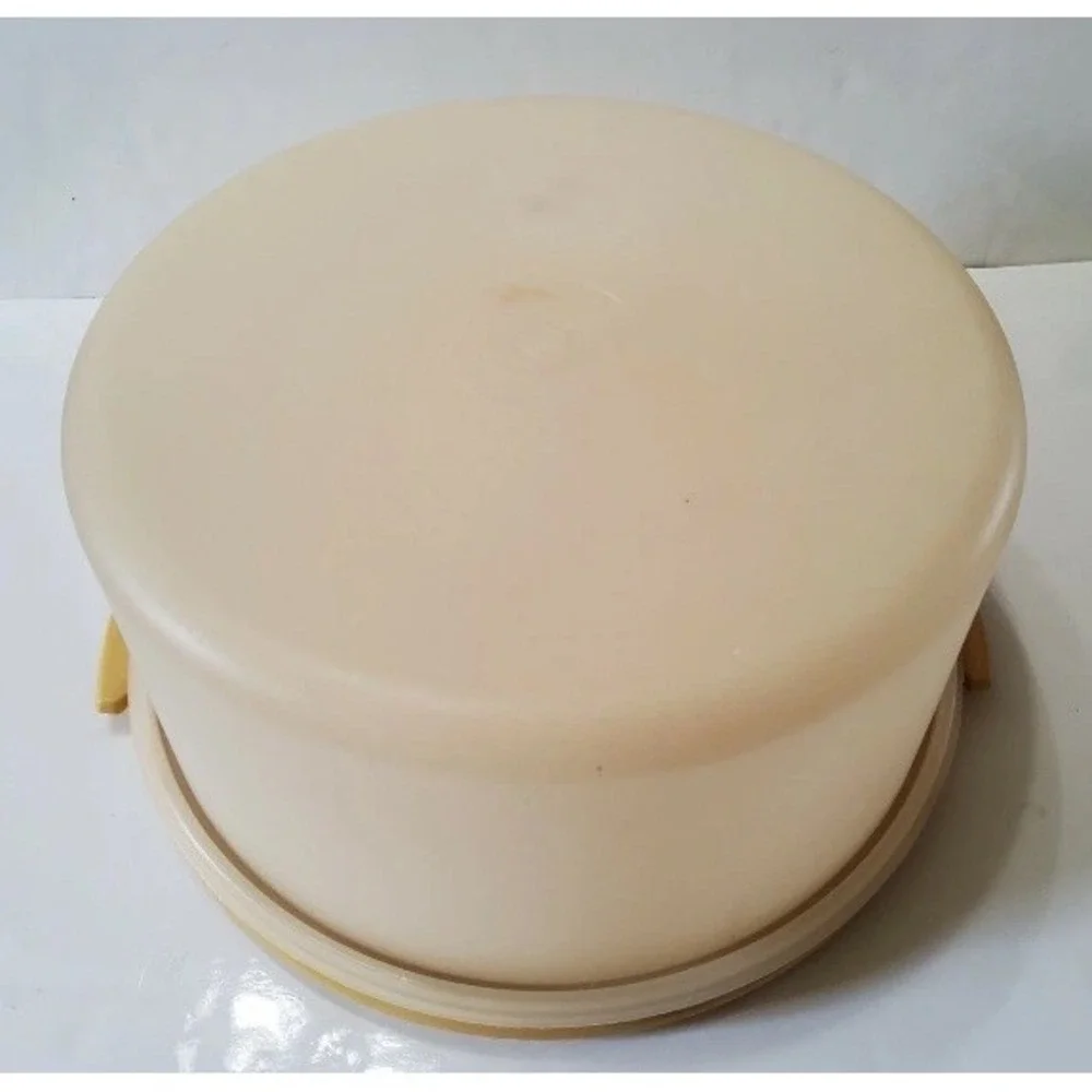 Vintage Tupperware Cake Holder Carrier MADE IN USA 1256-5 1257-5  Harvest Gold